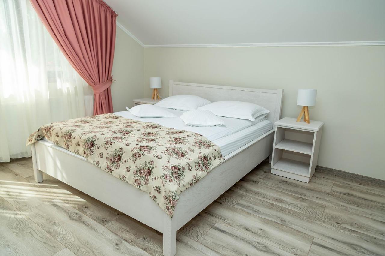 Pensiunea Casablanca Reghin Dış mekan fotoğraf