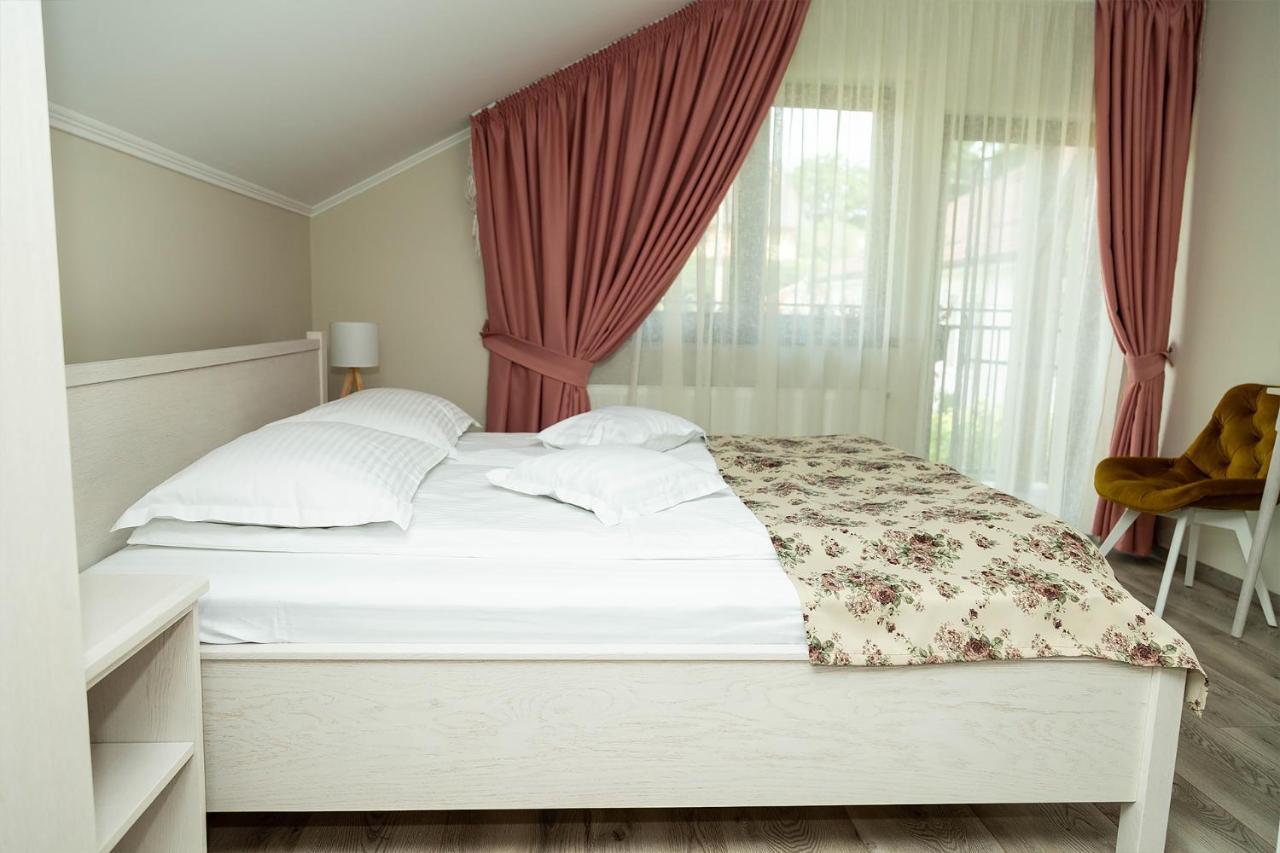 Pensiunea Casablanca Reghin Dış mekan fotoğraf