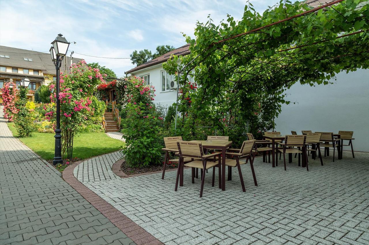 Pensiunea Casablanca Reghin Dış mekan fotoğraf